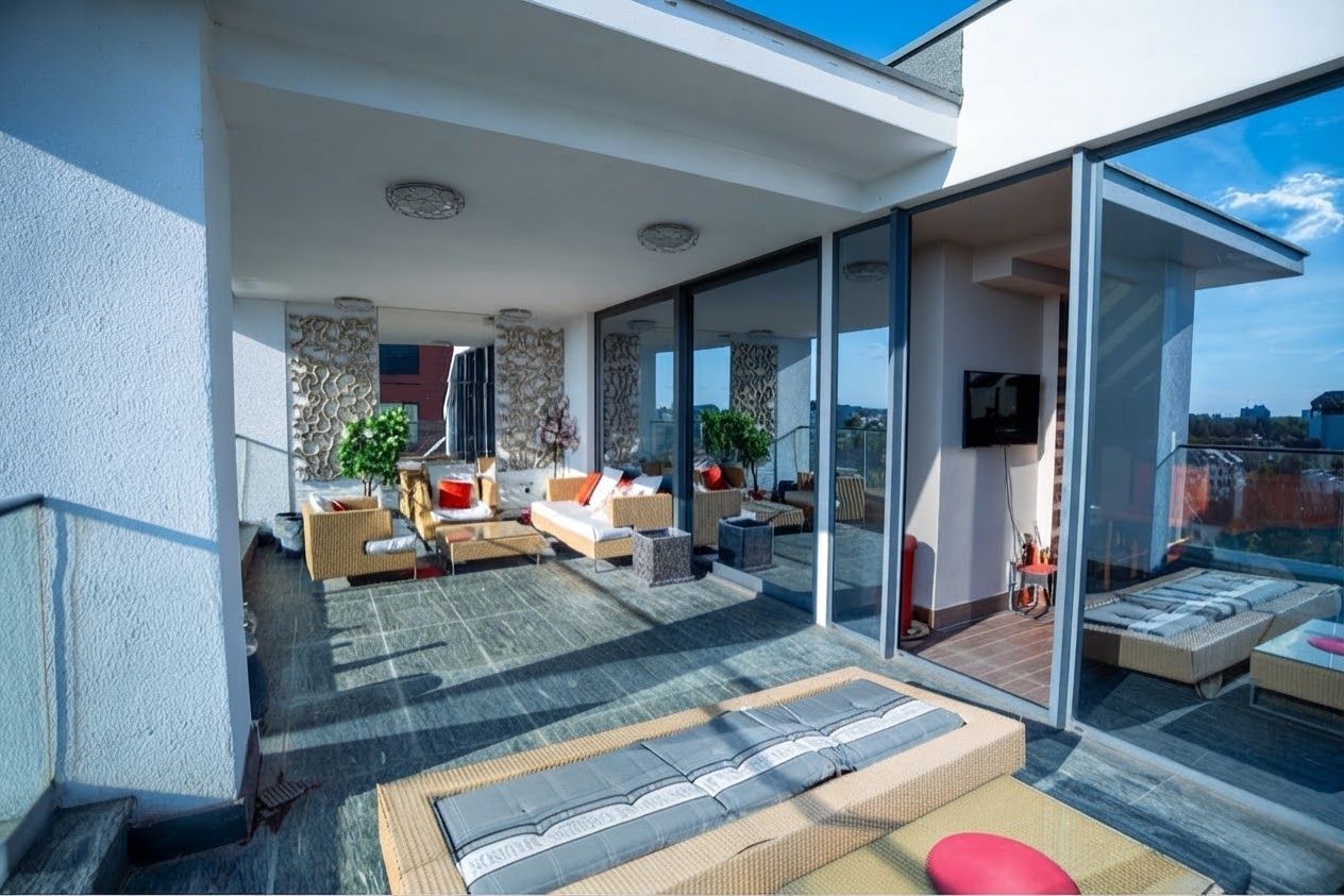 PENTHOUSE IN HERASTRAU — O RESEDINTA CARE TINE PASUL CU VIATA TA - Poză 19