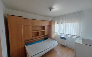 BRASADAS vinde garsonieră in Micro 17 la etajul 4/4. - Poză 1