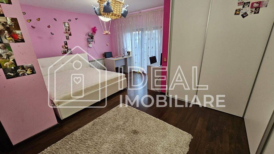 Casa Mobiltata-Utilata cu 4 camere,  pe Pictor Brana - Poză 11