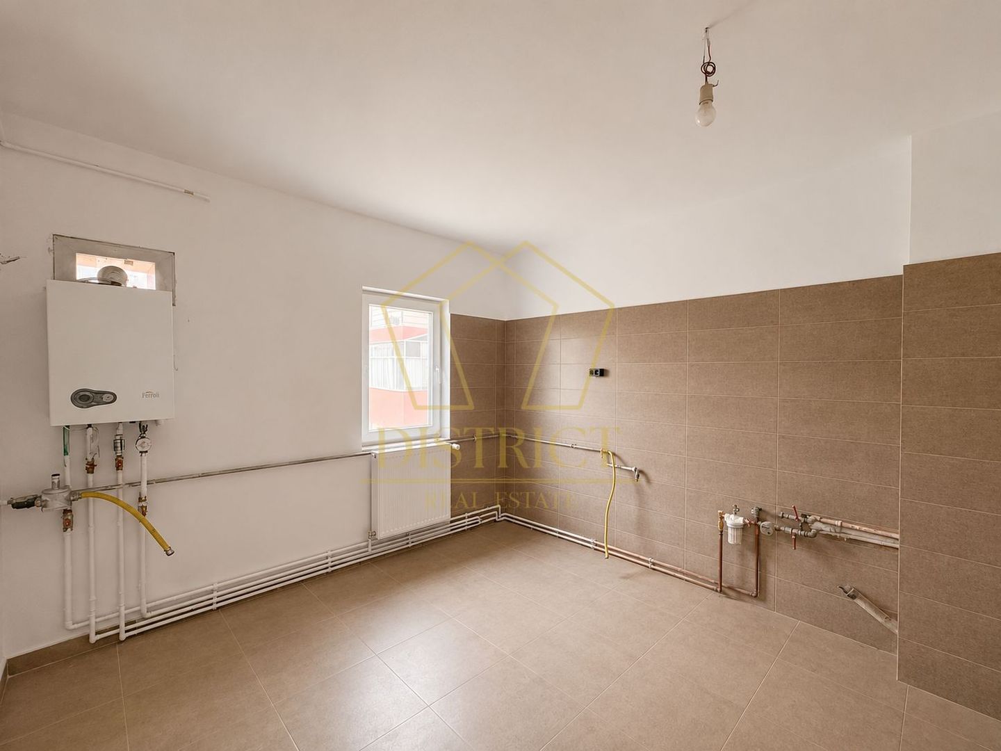 Apartament spațios cu 3 camere si 2 bai | Bucovina - Poză 6