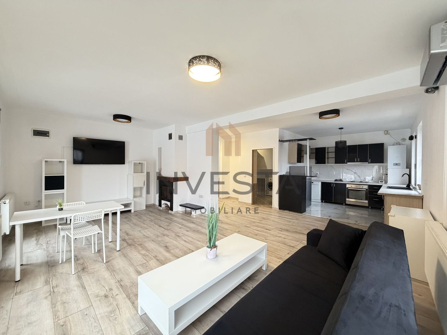 Casa deosebita de inchiriat- zona Mihai Romanul - Poză 7