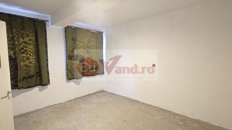 Spatiu comercial/Atelier creatie, 50 mp utili, zona Port - Faleza - Poză 5