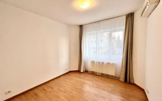 VILA CU 5 DORMITOARE LA INCHIRIERE IN COMPLEX REZIDENTIAL - Poză 4