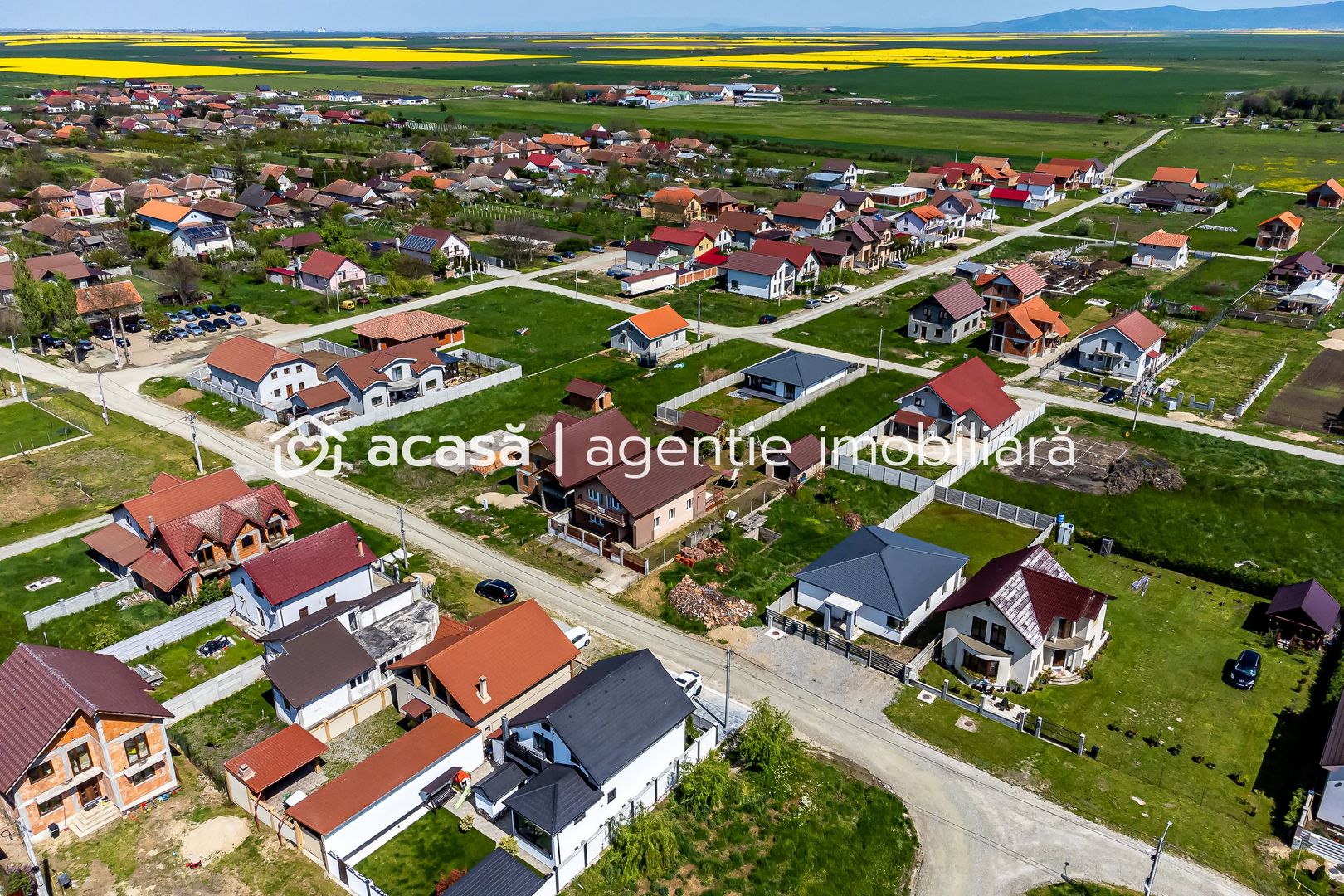 Pret redus Vilă spațioasă la intrare în Zimandcuz - Poză 2