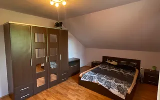 Vânzare casă cu piscină și teren 1.070 mp - Poză 16