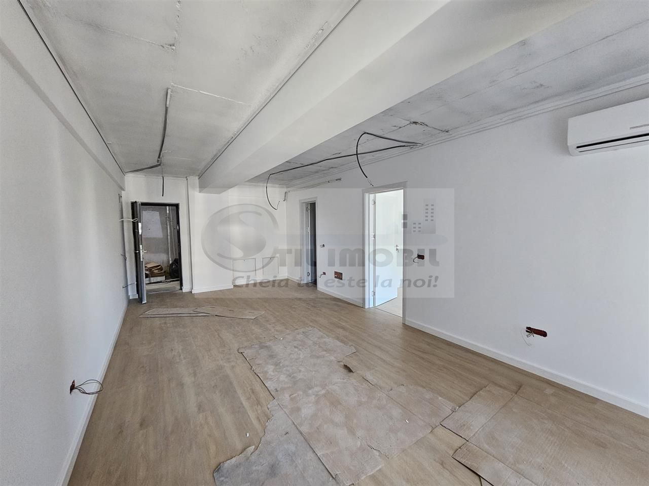 Apartament o camera - Nicolina - Bloc nou - Poză 1