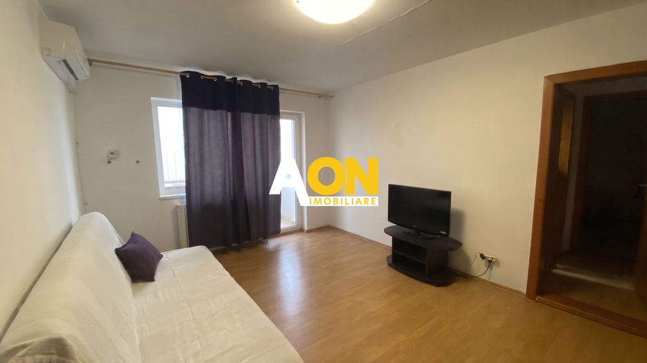 Apartament 2 Camere, Etaj 3, Loc de Parcare, Cetate - Poză 3