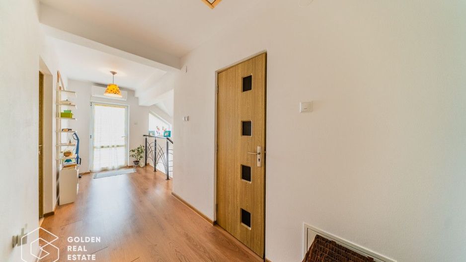 Casă tip duplex P+M, teren 302 - Poză 13