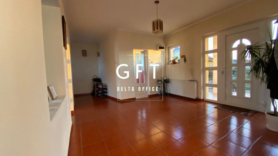 Casa 5 camere 230 mp-terasa-teren 1500 mp-garaj-atelier-Livezile - Poză 1