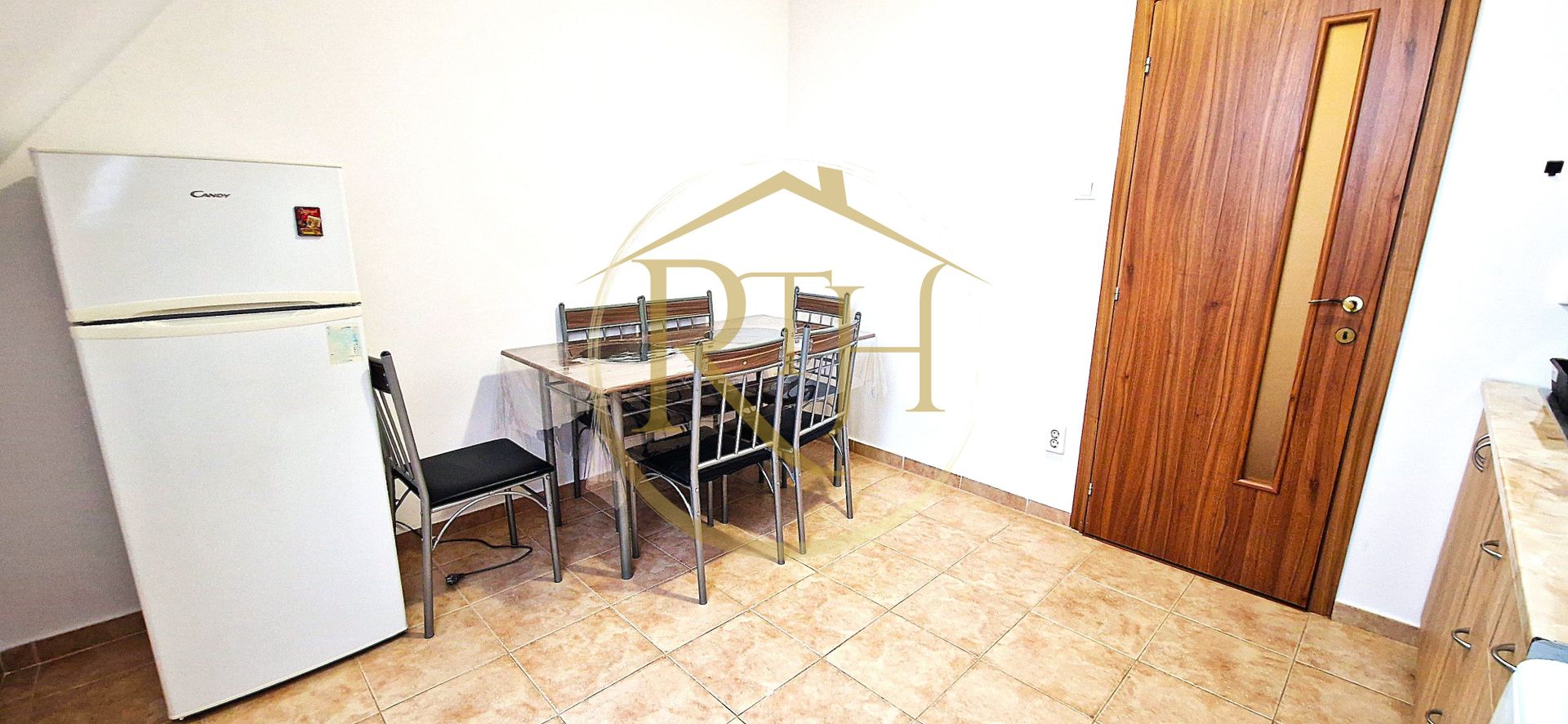 Oferim spre inchiriere apartament cu 2 camere, Zonă Spitalul Județean/Girocului. - Poză 11