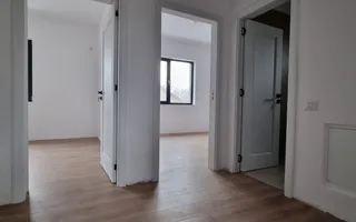 Reședință Modernă cu Finisaje Distinse - Poză 12