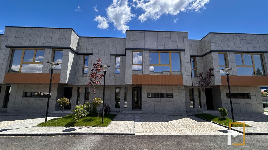 Complex vile Pipera | Pompa de caldura & Panouri solare | Finalizat - Poză 1