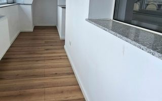 Apartament complet renovat cu scara interioara - Poză 15