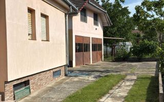 Casă deosebită cu grădină liniștită aproape de centru - Poză 1