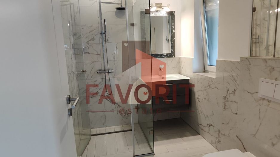 Disponibila imediat. Zona excelenta langa padure si Kaufland . - Poză 8