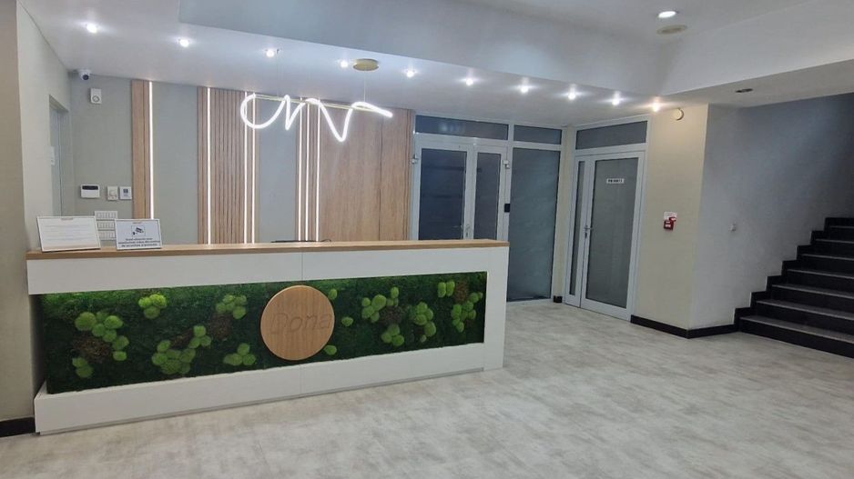 Zero comision, 290mp birou versatil cu terasa 340mp, Romana, 6' metrou - Poză 8