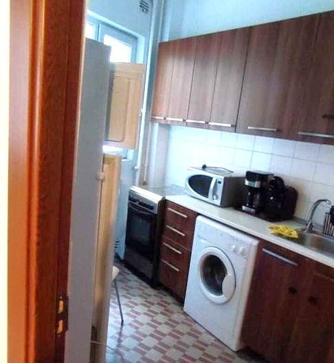 Apartament  de închiriat | 4 camere | Universitate - Poză 2