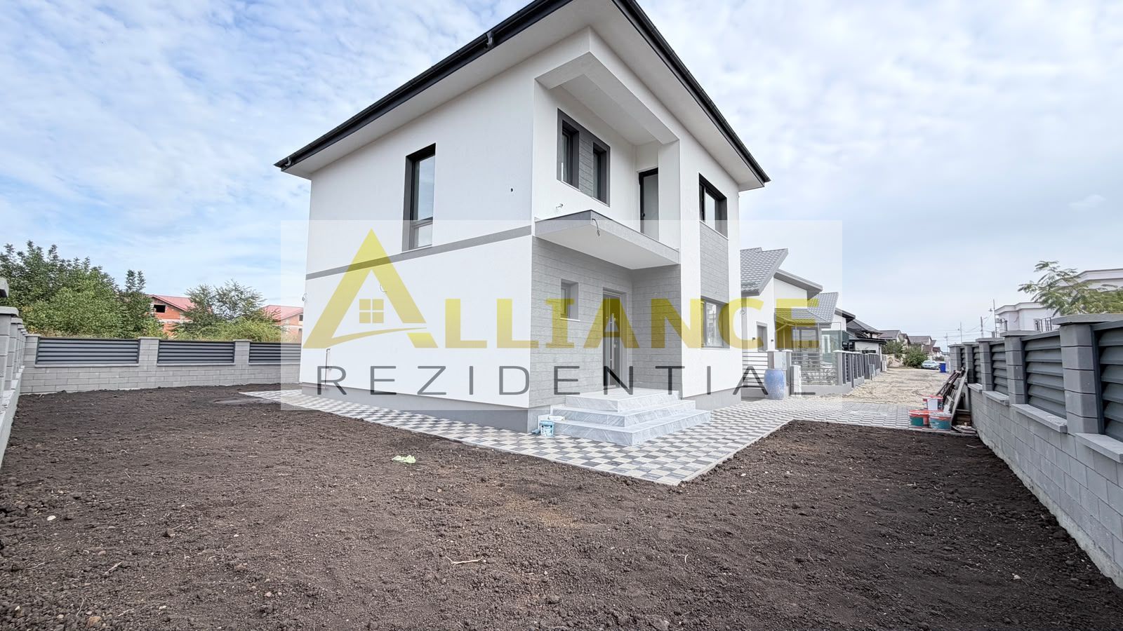 Casa Individuala - 4 camere - 2 bai - 320mp teren - Poză 1