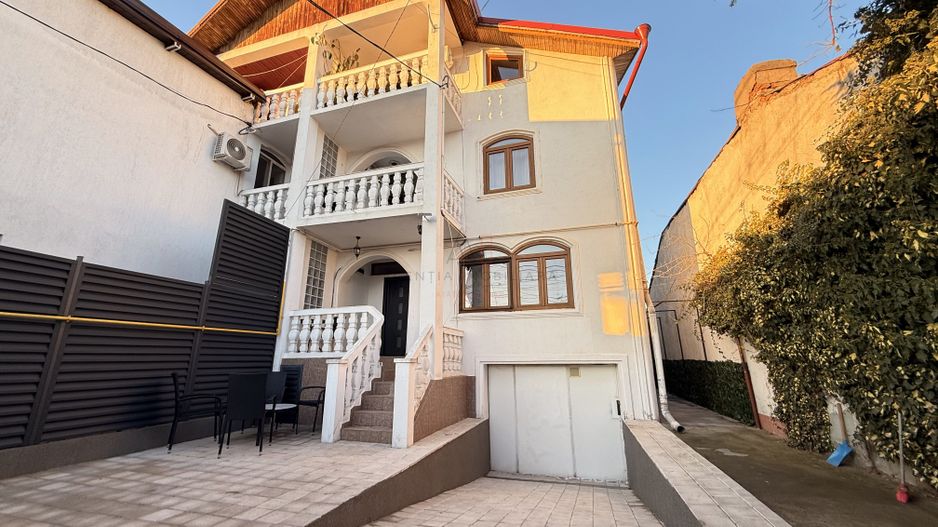 Casa S+P+1+M | 197 mp utili | Curte libera | COMISION 0 - Poză 1