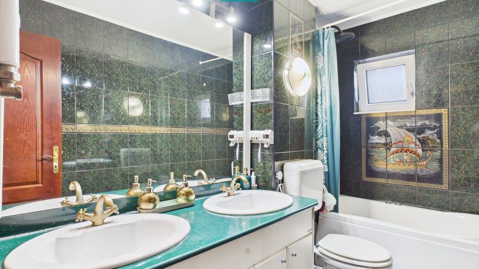 Apartament ultracentral și 2 locuri de parcare - Poză 10