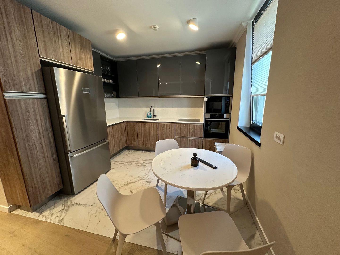 Apartament 3 camere -ISHO - Poză 3