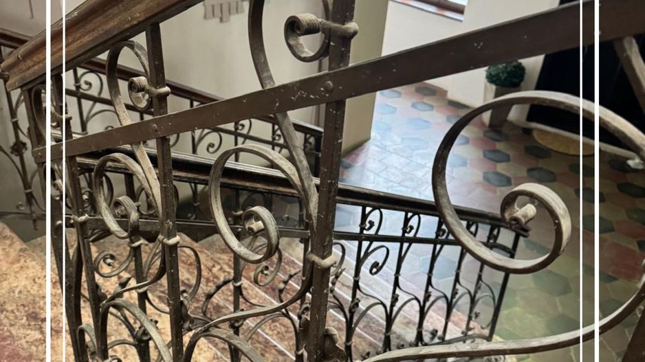 De vanzare Apartament de renovat 4 camere generoase Central Arad - Poză 2