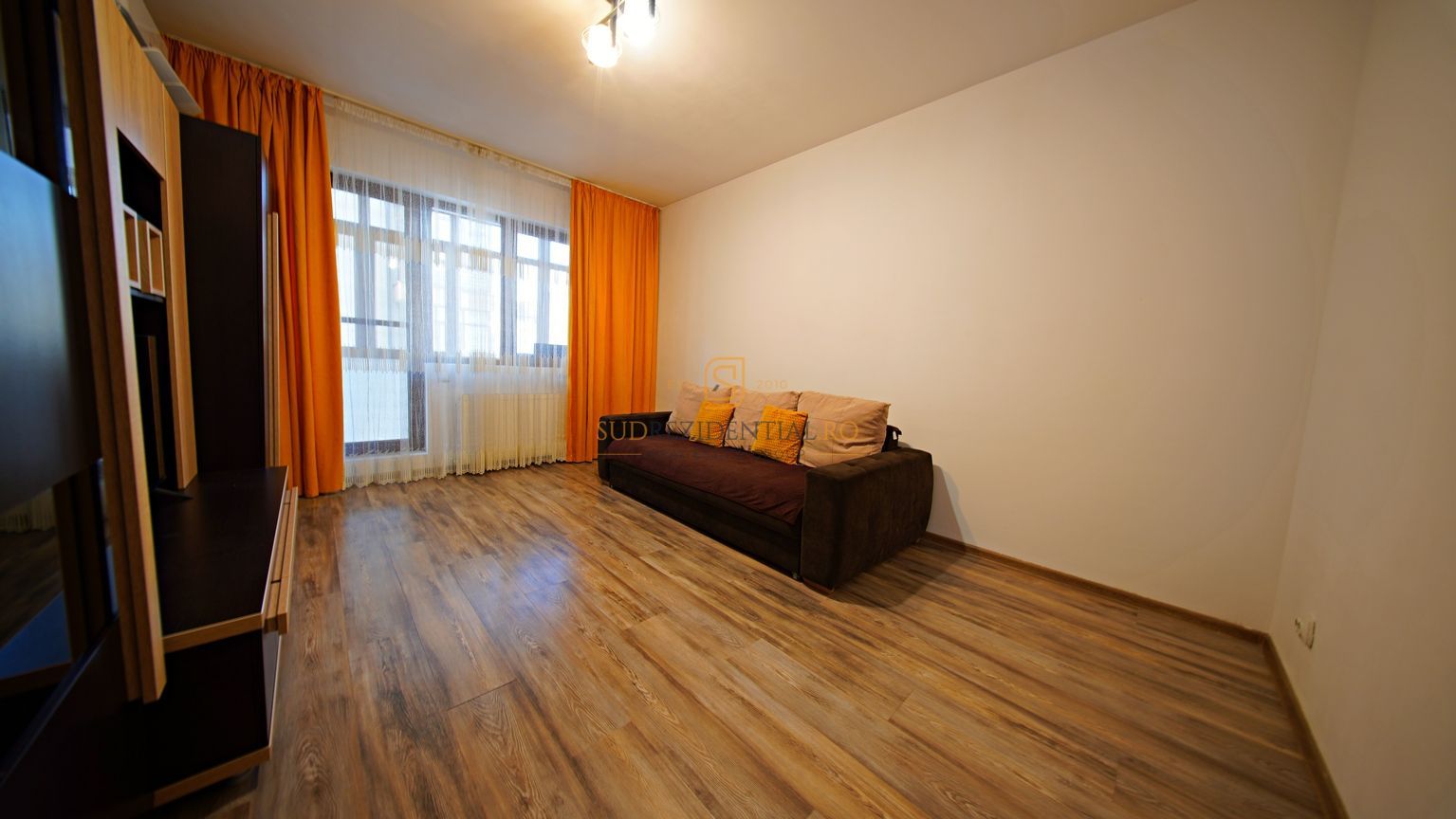 Apartament cu 2 camere,mobilat si utilat,mutare imediata, Sos. Salaj - Poză 3