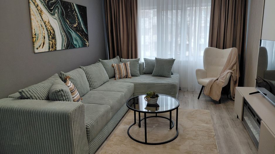 🏡  Apartament 3 camere – Micro 16,  etaj 2, (în spate la complex  Siret) - Poză 7