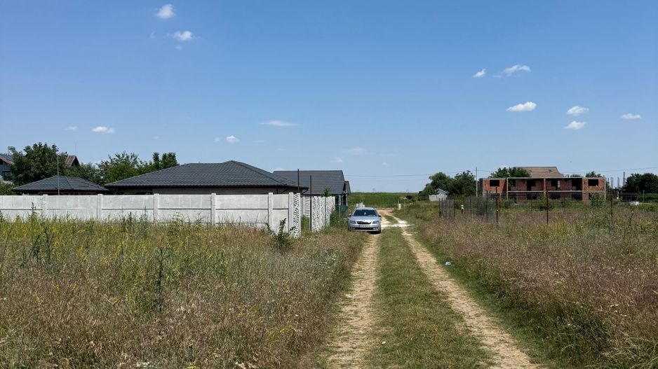 Domnesti - Strada Salciei - Teren intravilan 500 mp x 2 loturi - Poză 4