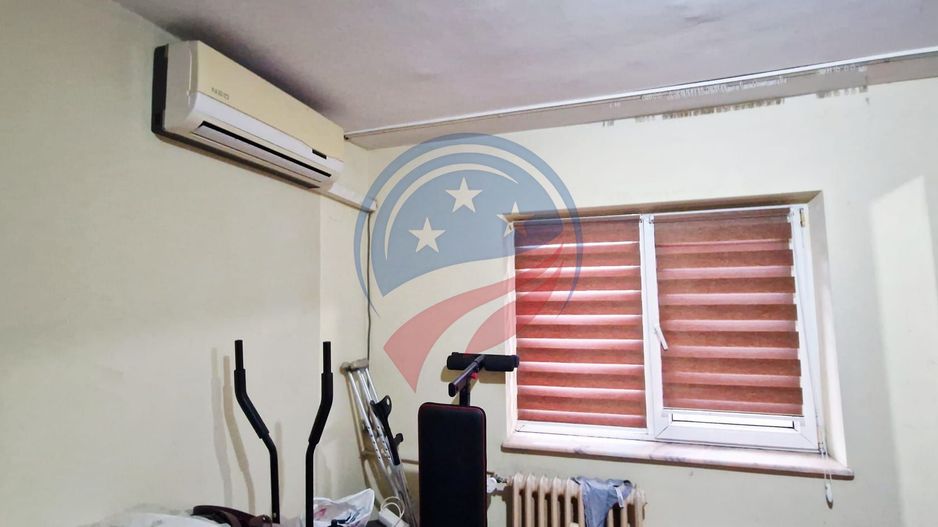 Apartament 4 camere et. 3 din 4 zona Garii - Poză 9