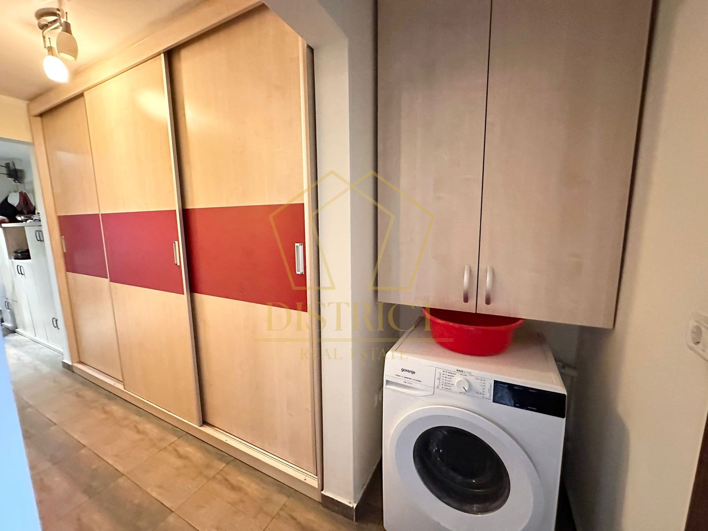 Apartament spatios cu 3 camere | Calea Sagului - Poză 14