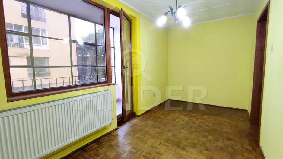 2 camere  etajul 1 zona strazii Horea - Poză 2