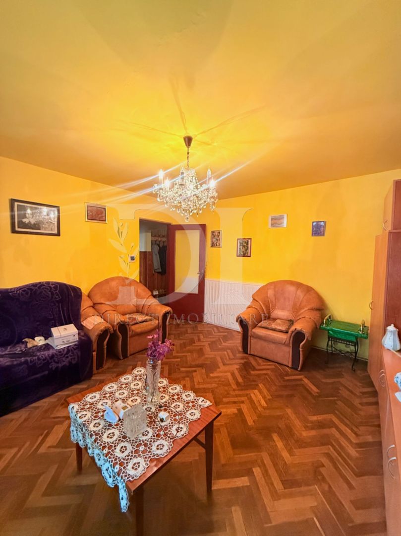 Apartament complet decomandat / etaj intermediar / - Poză 7