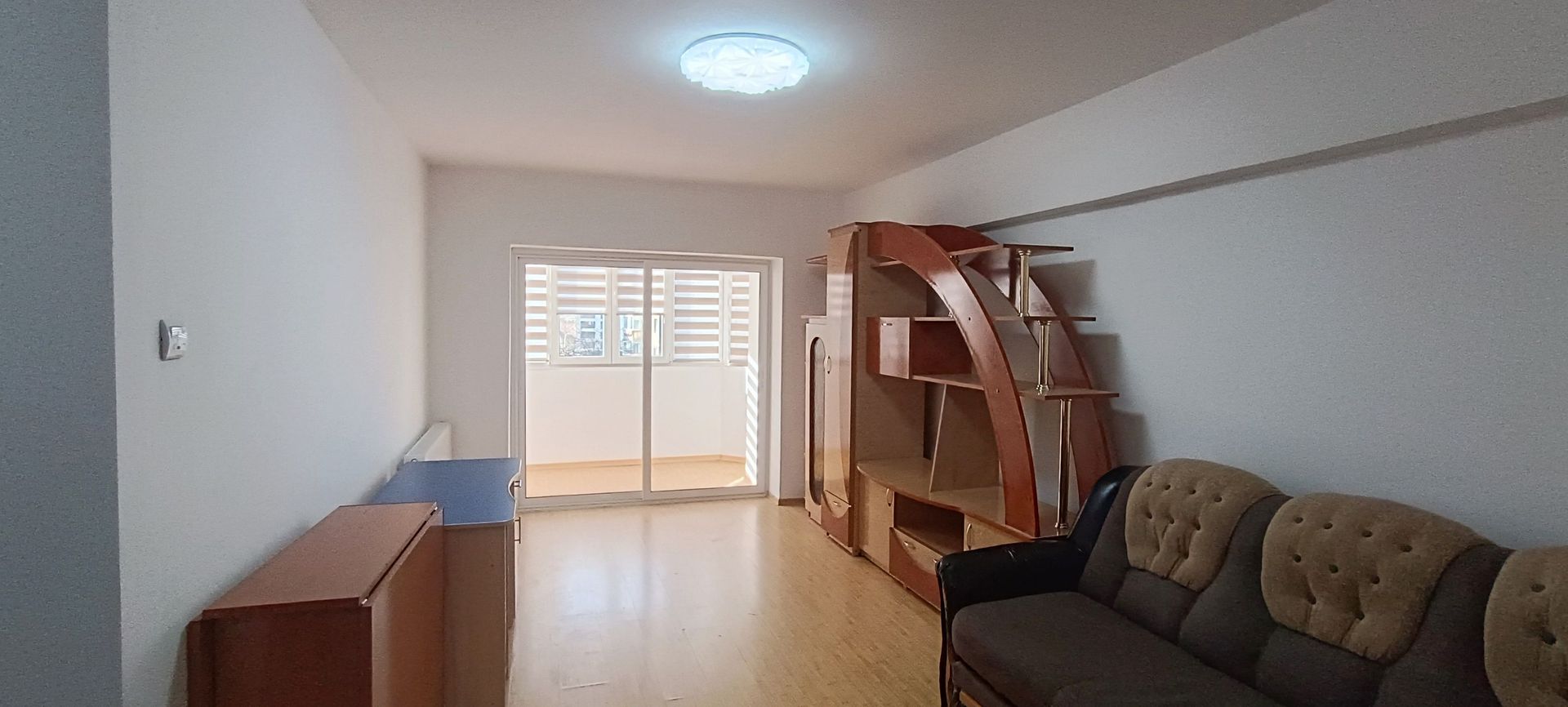 Apartament cu 2 camere, mobilat in blocul Onix-Grivitei - Poză 1