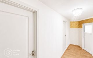 Spatiu pretabil salon infrumusetare, cabinet, 8 camere, Boul Rosu, 200mp - Poză 8