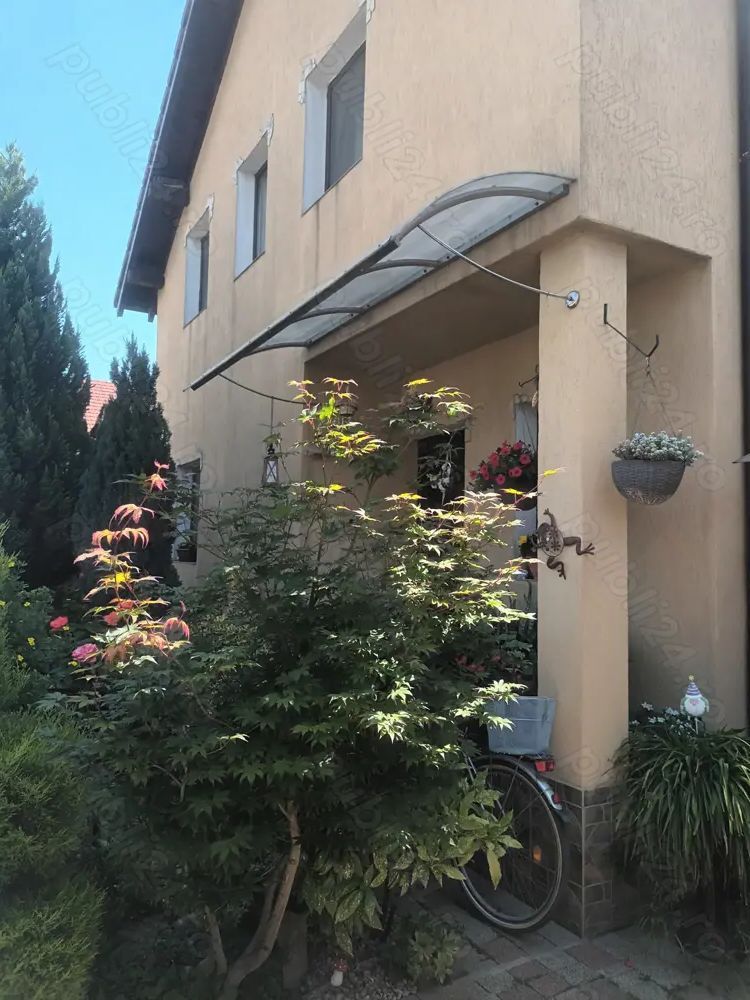 Casa de vânzare  str Kaffka Margit - Poză 3