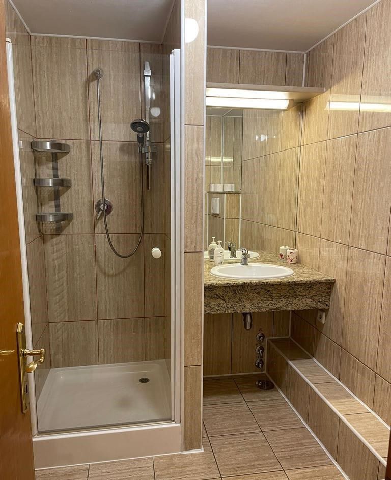 2 camere | Burebista - Poză 4