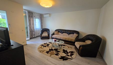 2 camere modern McDonald's