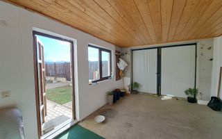 Casa Sibiu, garaj si pivnita, 5 camere, 2 bai, curte mare - Poză 21