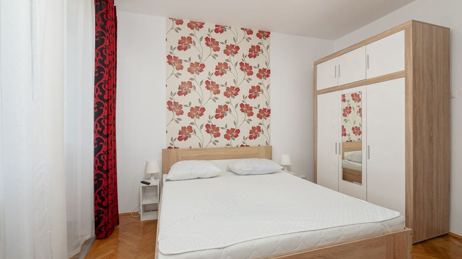 Apartament 2 camere 5 min de statia de metrou Piata Romana - Poză 2