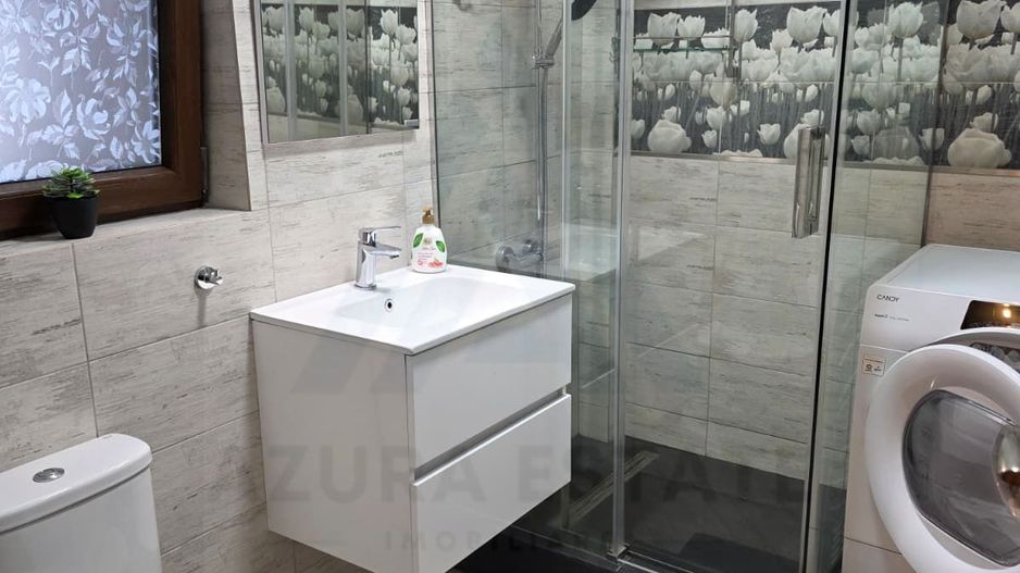 Penthouse spatios 80 mp utili 2 balcoane si terasa parcare Selimbar - Poză 16