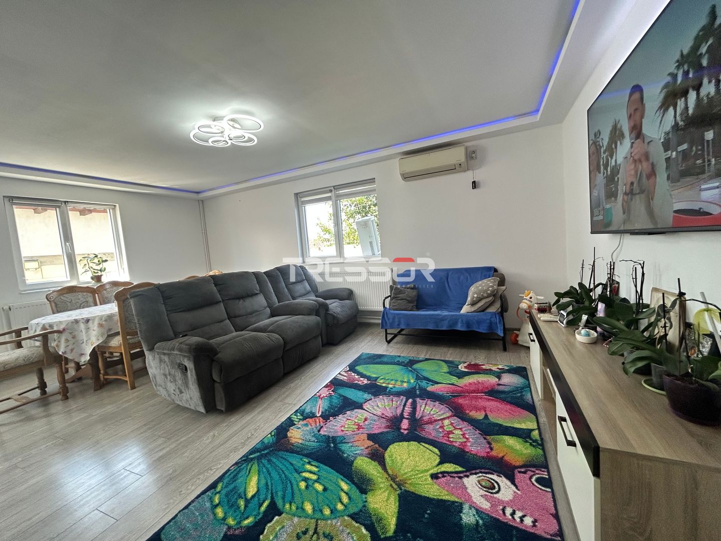 Casă P+1E cu terasă circulabilă, garaj amenajat și finisaje moderne - Poză 5
