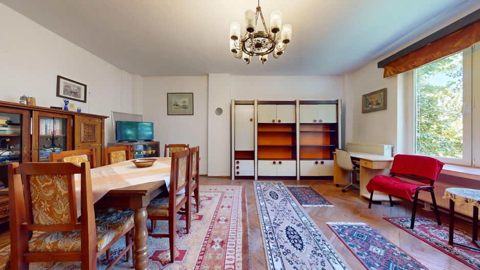 Apartament 2 ,5 camere,  cu gradina,  in centrul orasului Brasov - Poză 13