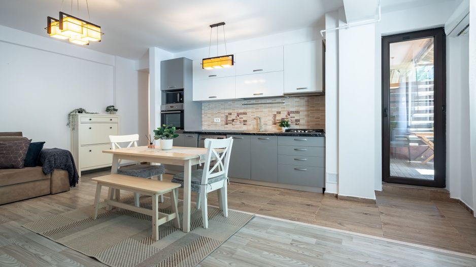 COMISION0% - 2 camere - curte 36mp - loc parcare - Ozana - str. Fetesti - Poză 8