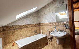 BRASADAS vinde casa în zona Titulescu. - Poză 11