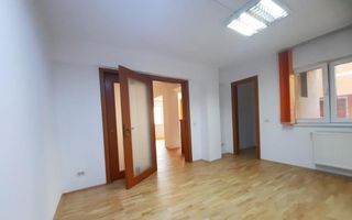 Duplex P+1, 4 camere, scara interioara, curte proprie, 104 mp, an 2013 - Poză 2