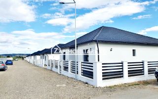 Casă la cheie pe 1 nivel 4 camere 2 băi,145 mp,500 mp teren - Poză 6