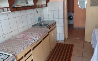 🏡 Apartament 2 camere cu 2 balcoane, etaj 2, Bd. Siderurgiștilor - Poză 2