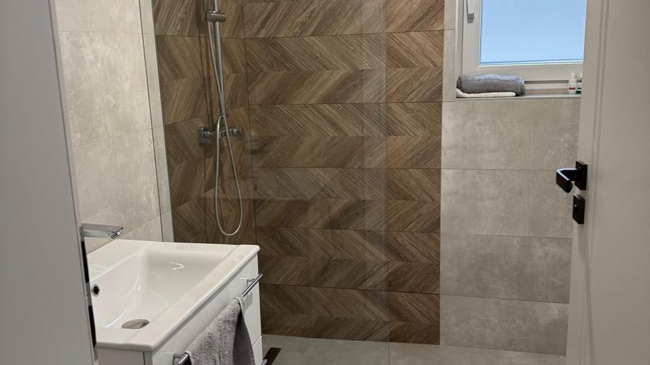 Casă modernă, 4 camere, 118 mpu, terasa, curte, Micesti, Alba Iulia - Poză 6