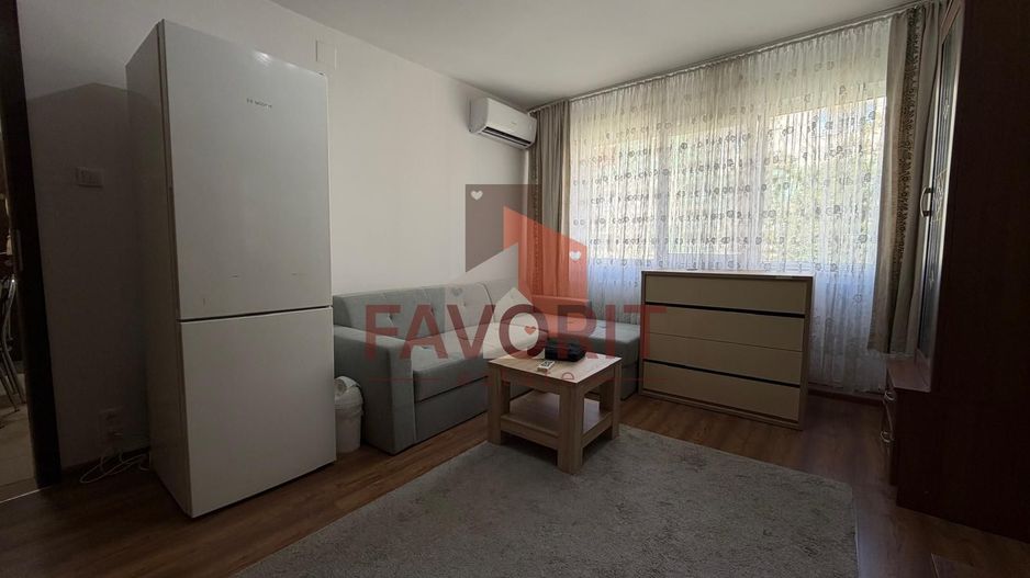 2 camere | etaj 2 | centrala proprie | renovat | zona excelenta | - Poză 2
